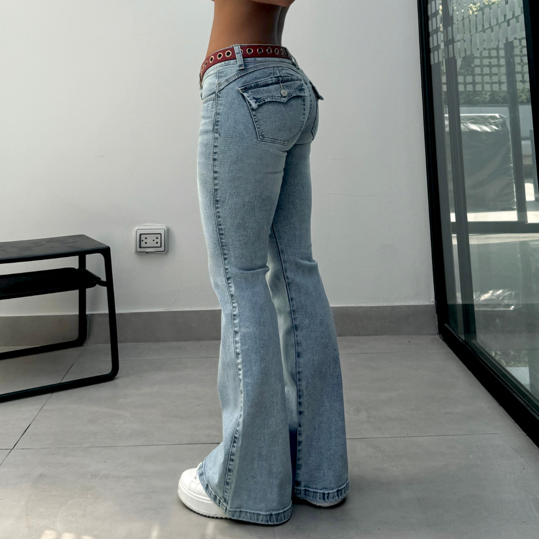 Low Rise Flared Hielo